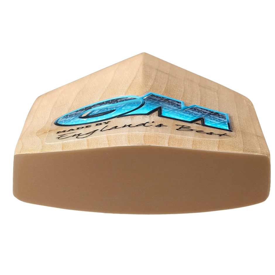 GM Diamond Original Junior Cricket Bat 4 GM Diamond Original Junior Cricket Bat - Image 2